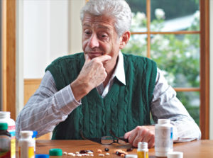 medicine anziani farmacia cannone vomero