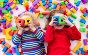 GIOCHI-UTILI-ALLA-CRESCITA-DEI-BAMBINI