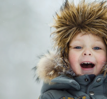 Giocare all’aperto quando fa freddo non fa bene ai bambini!